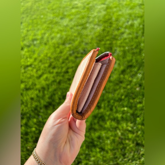 DOONEY & BOURKE Blush Pebbled Leather Wallet - GENTLY USED - Picture 6 of 17